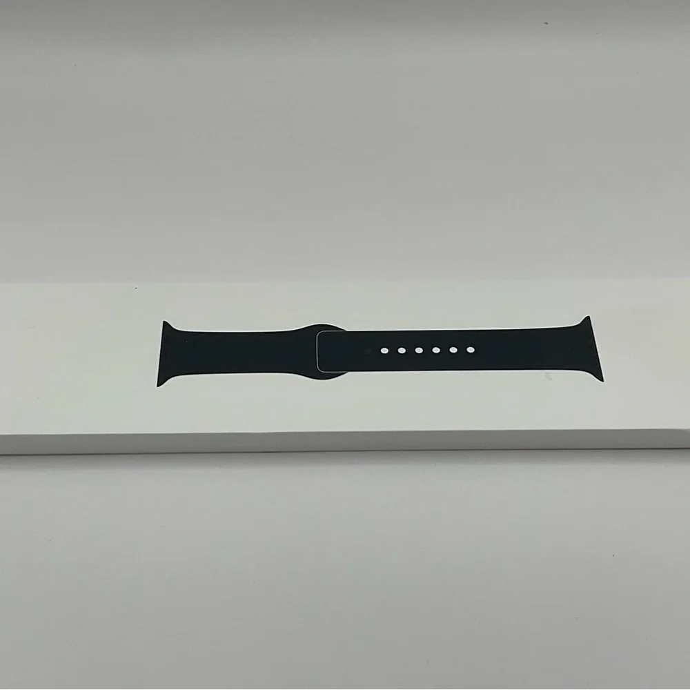 Apple genuine unisex watch band.  Midnight sports band Size 41 mm. NWT